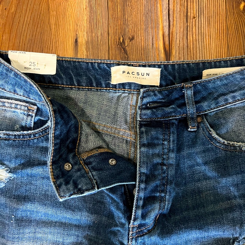 Brand New PacSun Mom/Boyfriend Jeans